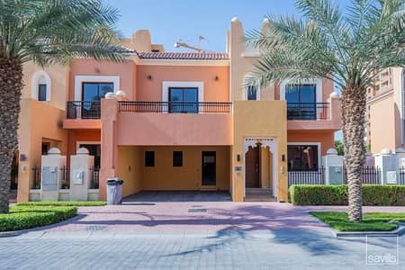 5 Bedroom Villa for Sale in Dubai Sports City, Dubai - Fully Upgraded | DLD 4% Waver | Vacant Options