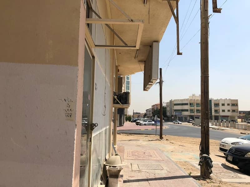 For sale a commercial residential building ground  2 on the streets of Qar corner
