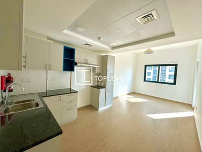 2 Bedroom Apartment for Sale in Wasl Gate, Dubai - e8b41b75-13d4-495c-8a3b-7cc3629c2668. jpeg