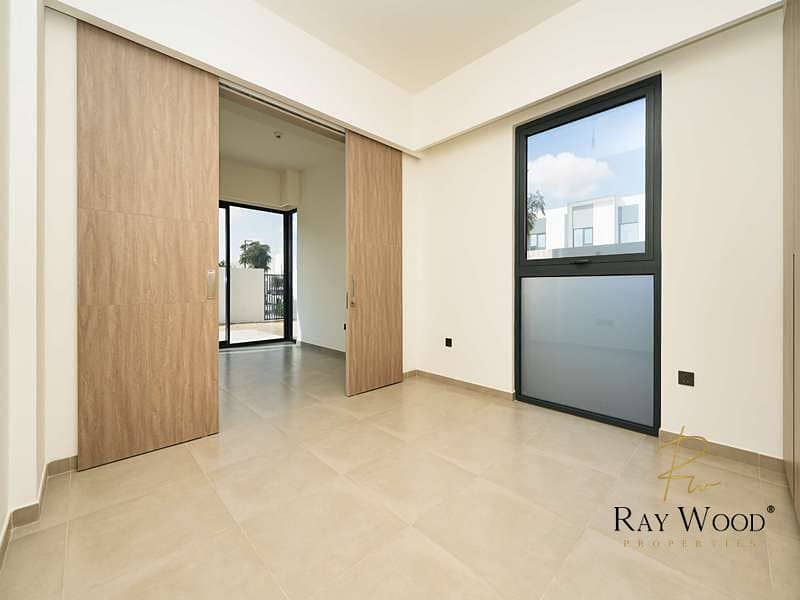 3 townhouse-284 the Valley by Emaar_compressed[1]_page-0009_9_11zon. jpg