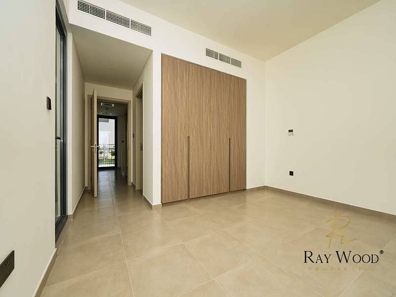 16 townhouse-284 the Valley by Emaar_compressed[1]_page-0025_25_11zon. jpg