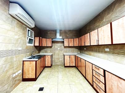 شقة 4 غرف نوم للايجار في الشامخة، أبوظبي - WhatsApp Image 2024-03-25 at 10.31. 05 PM. jpeg