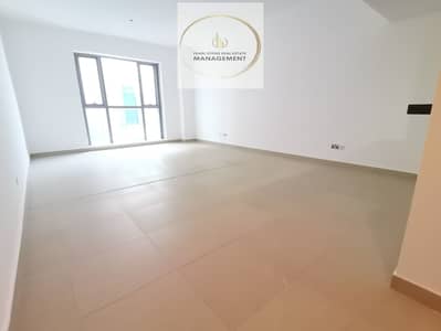 1 Bedroom Apartment for Rent in Danet Abu Dhabi, Abu Dhabi - Spacious 1BHK | 2 Washrooms | Facilities