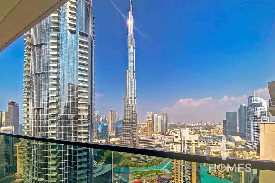 位于迪拜市中心，歌剧院区，第一幕塔楼｜第二幕塔楼，第一幕塔楼 3 卧室的公寓 300000 AED - 8795911