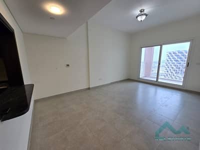 荔湾住宅区， 迪拜 2 卧室公寓待租 - 位于荔湾住宅区，纵横焦点公寓大楼，马扎亚5号楼 2 卧室的公寓 75000 AED - 8796176