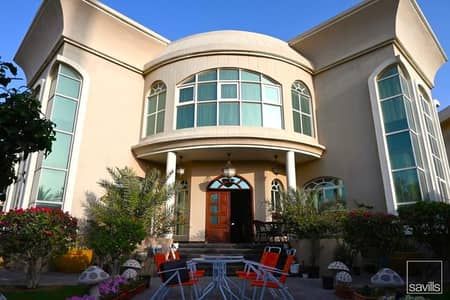 5 Bedroom Villa for Sale in Al Yash, Sharjah - 5BR Luxury Villa Waist, Al Yash, Sharjah