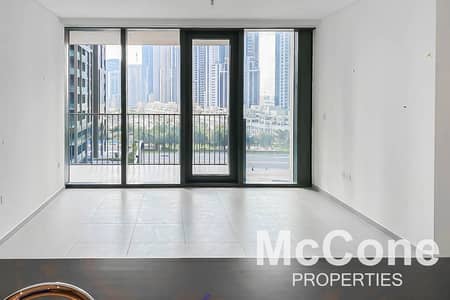 1 Bedroom Apartment for Rent in Downtown Dubai, Dubai - Stunning Pool View | Spacious Apartment | Vacant