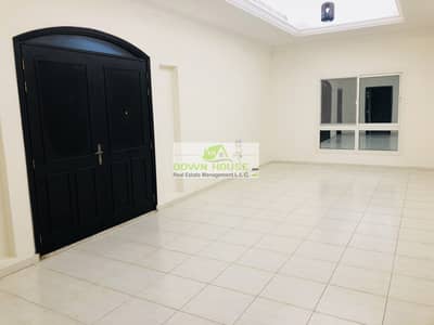 The most luxury 3 beds apt in khalifa near ethad The most luxury 3 beds apt in khalifa near ethad