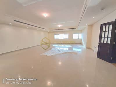 4 Bedroom Apartment for Rent in Al Mina, Abu Dhabi - 9e1b75d2-77e8-4e4e-8a6c-c08a80685551. jpg