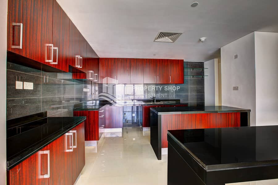 14 4-br-apartment-abu-dhabi-al-reem-island-marina-square-mag-5-residences-kitchen-1. JPG