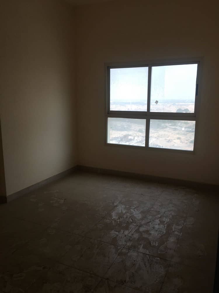 شقة في برج إم أر،مدينة الإمارات‬ 2 غرف 235000 درهم - 3795323