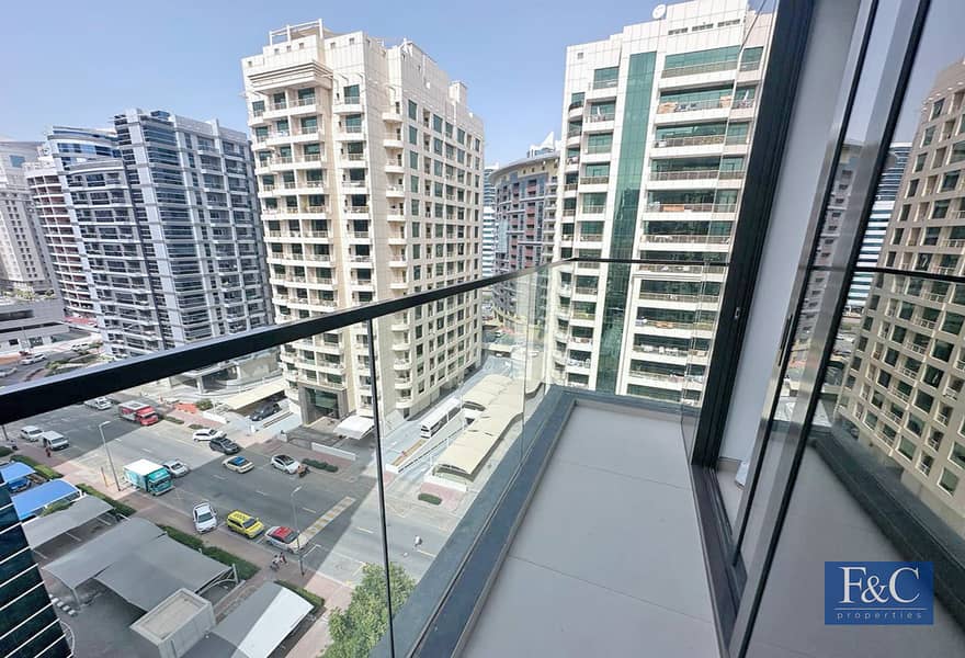 High Floor | Fully Furnished | Avalable From June