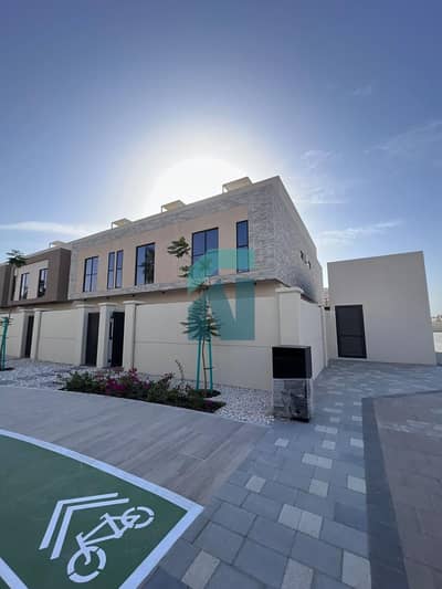 3 Bedroom Townhouse for Sale in Al Matar, Abu Dhabi - image002. jpg