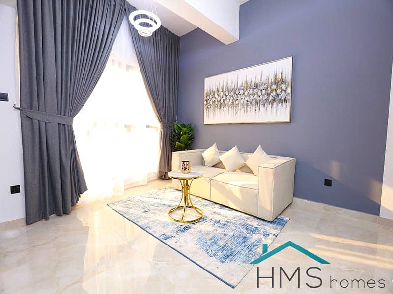 Luxury 1-bed apartment on high floor with upgraded interior. Furnished with balcony and covered parking. Book your viewing now!
