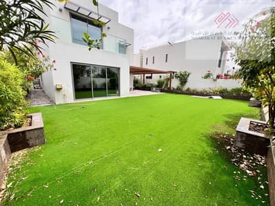 4 master bedroom villa is available for rent in Al Zahia [250k]