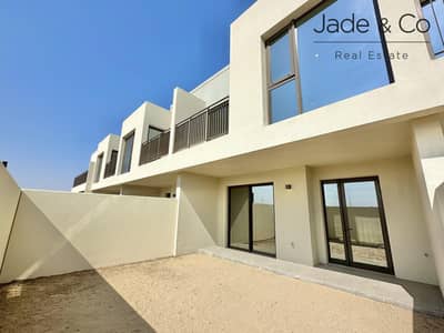 3 Bedroom Townhouse for Sale in Dubai South, Dubai - Single Row | Vacant | Payment Plan