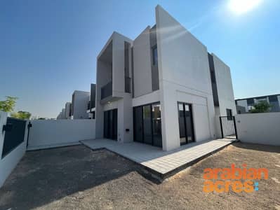 4 Bedroom Villa for Sale in Dubailand, Dubai - WhatsApp Image 2024-03-08 at 14.43. 08_86544f69. jpg