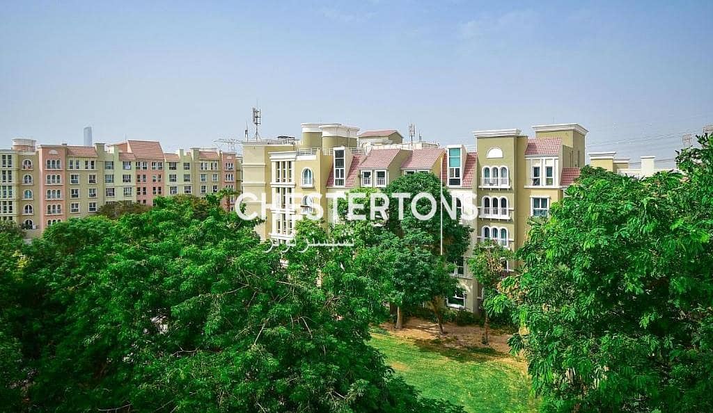 Close To Metro, Garden View, Well Furnished