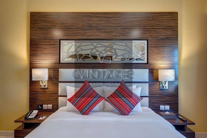 Unbeatable Deal! Secure Your One-Bedroom at Vintage Grand Hotel
