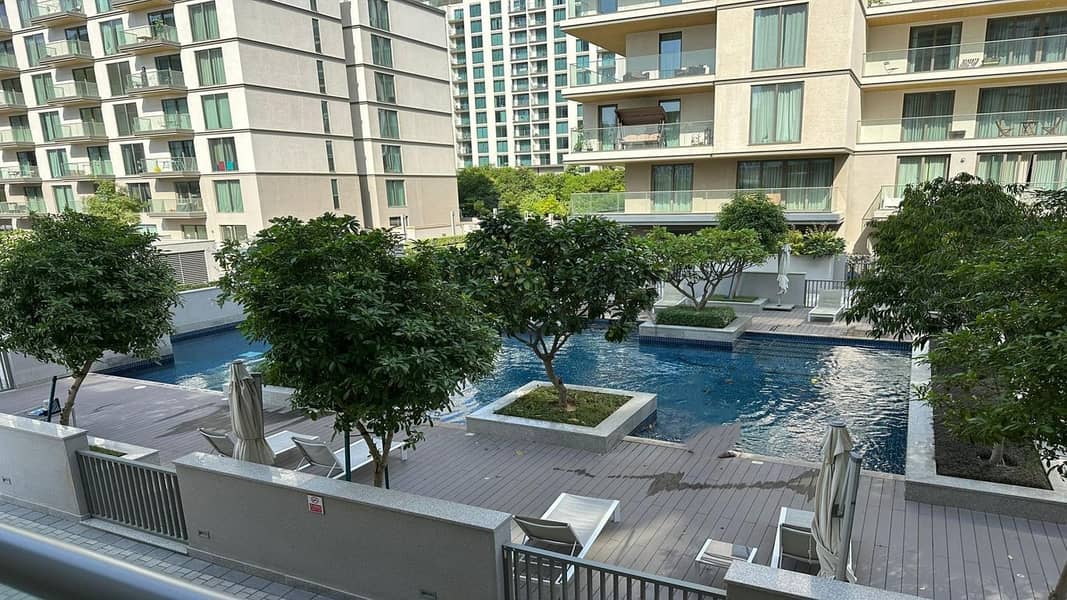 Spacious Apartment | Pool View