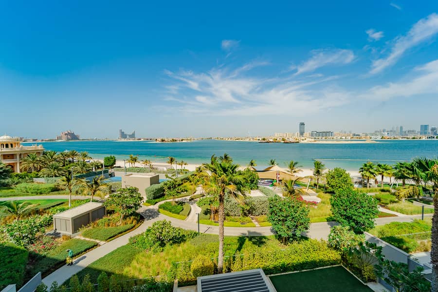 Luxurious | Palm & Beach View | Best Layout