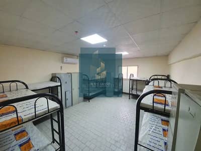 سكن عمال  للايجار في مصفح، أبوظبي - سكن عمال في صناعية المصفح،مصفح 2000 درهم - 5085534