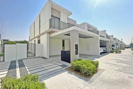 4 Bedroom Townhouse for Sale in Tilal Al Ghaf, Dubai - Single Row| Rented| End Unit| Good Location