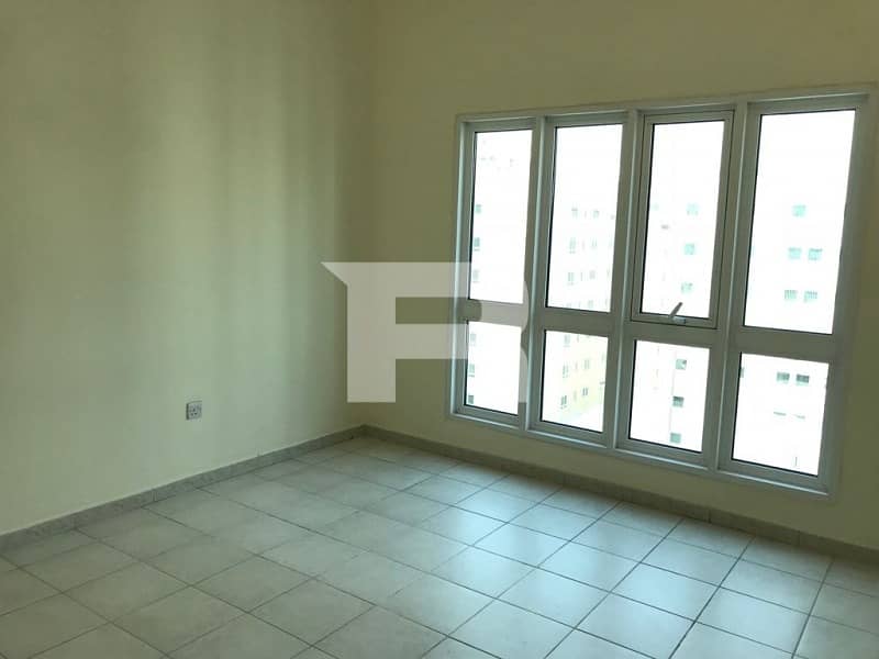 Well Maintained & Large 2BR Apt. | 6 Cheques