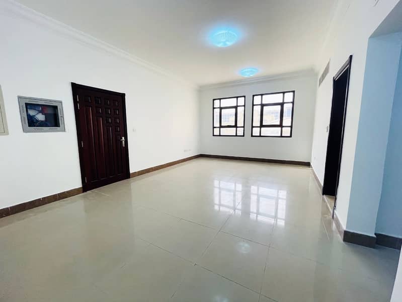 CHARMING! 2 BEDROOM HALL! NEAR BY SUPER MART! AVAILABLE AT IDEAL LOCATION IN MBZ