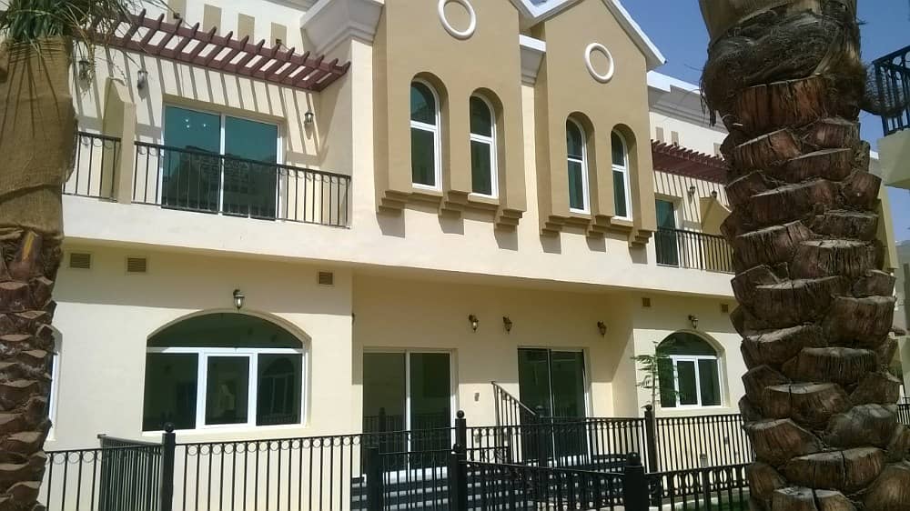 فیلا في صحارى ميدوز مجمع دبي الصناعي 3 غرف 58000 درهم - 3851486 فیلا في صحارى ميدوز مجمع دبي الصناعي 3 غرف 58000 درهم - 3851486