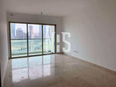 1 Bedroom Apartment for Sale in Al Reem Island, Abu Dhabi - Exquisite Retreat with Breathtaking Balcony Views