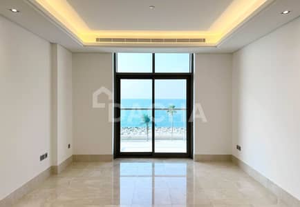 1 Bedroom Flat for Sale in Palm Jumeirah, Dubai - Sea view | Prime location | Resort Facilities