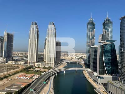 2 Bedroom Apartment for Rent in Business Bay, Dubai - Full Canal View | Spacious | With Balcony