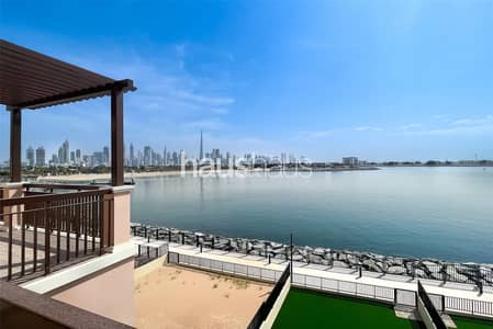 3 Bedroom Townhouse for Rent in Jumeirah, Dubai - Brand New | Downtown View | Available Now