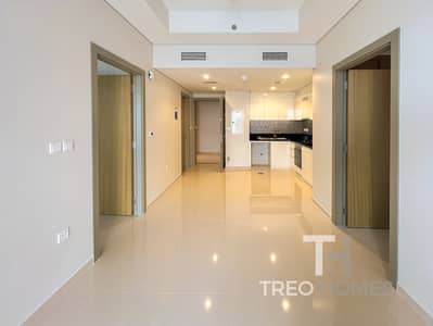 2 Bedroom Apartment for Sale in Business Bay, Dubai - Prime views | High floor | Key location