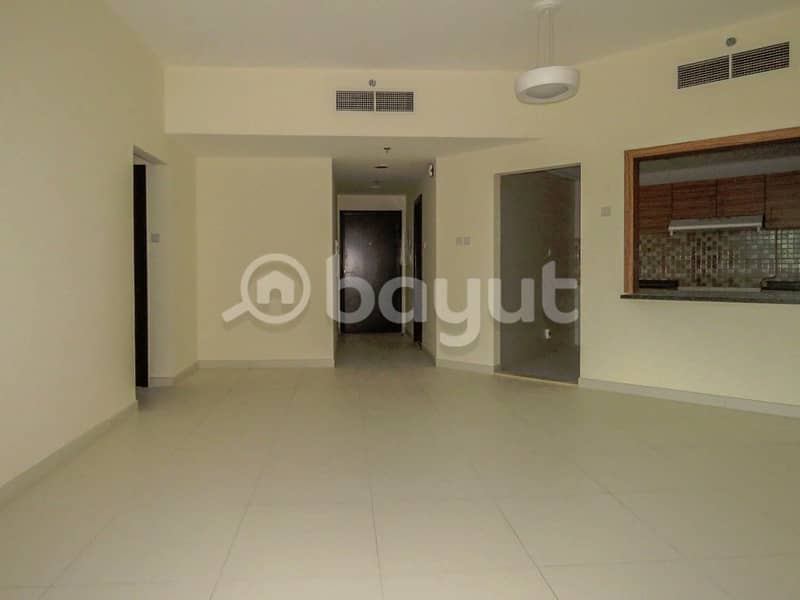 شقة في أرجان 1 غرف 42000 درهم - 3906143