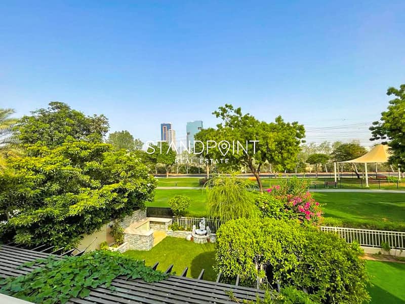 UPGRADED | EXTENDED | LAKE AND PARK VIEW