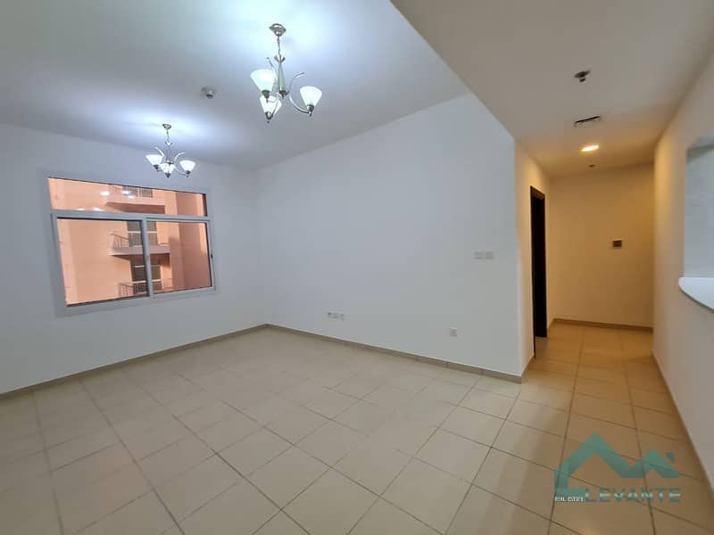 2 BEDROOM | UNFURNISHED | READY TO MOVE IN