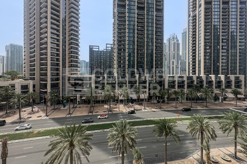 位于迪拜市中心，歌剧院区，第一幕塔楼｜第二幕塔楼，第一幕塔楼 1 卧室的公寓 125000 AED - 8799050