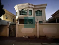 5 Bedroom Villa For Rent in Rawda 3
