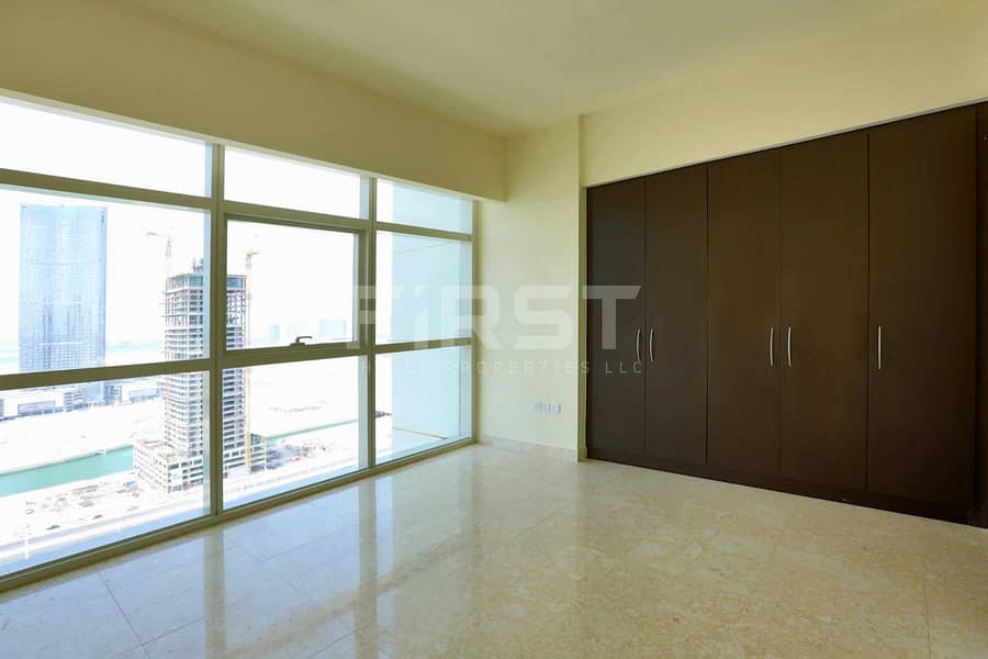 7 Internal Photo of 1 Bedroom Apartment in Ocean Terrace Marina Square Al Reem Island Abu Dhabi UAE (27). jpg