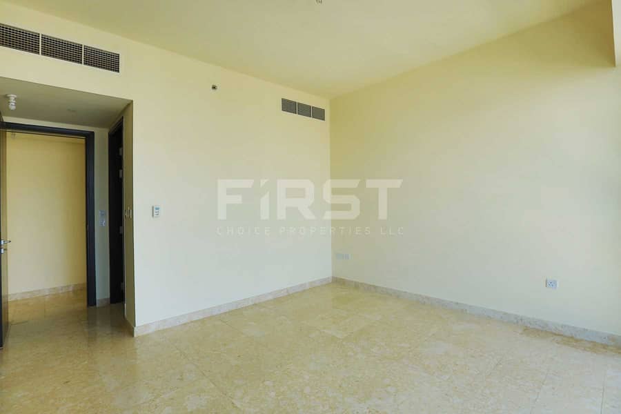10 Internal Photo of 1 Bedroom Apartment in Ocean Terrace Marina Square Al Reem Island Abu Dhabi UAE (24). jpg