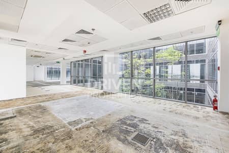 Office for Rent in Dubai Internet City, Dubai - Medium Sized Fitted Office | Prime Location