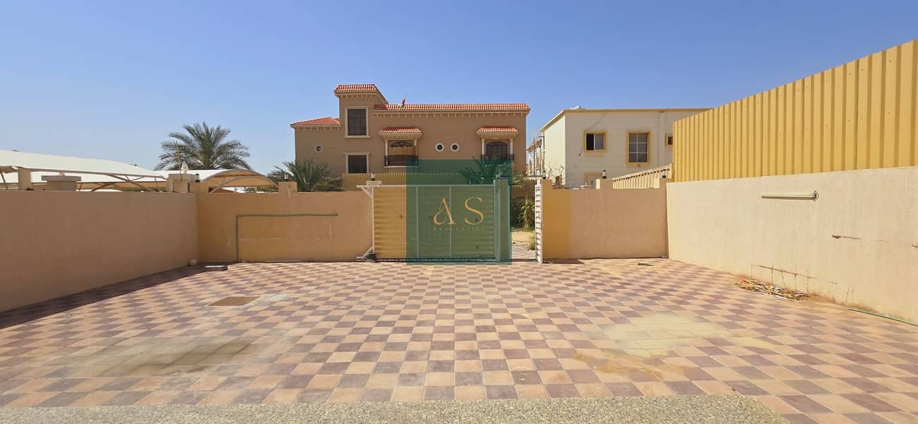 6 Bedroom Villa For Rent Mohaiwat