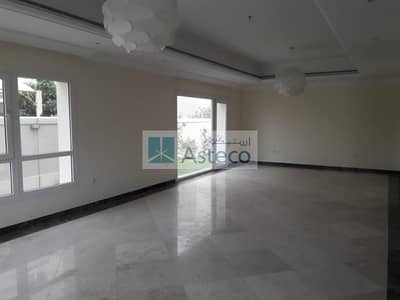 200k/4 or 6 cheques Al Manara villa 5 bedroom+garden 200k/4 or 6 cheques Al Manara villa 5 bedroom+garden