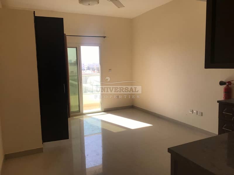 Квартира в Аль Захраа, 15000 AED - 3901162