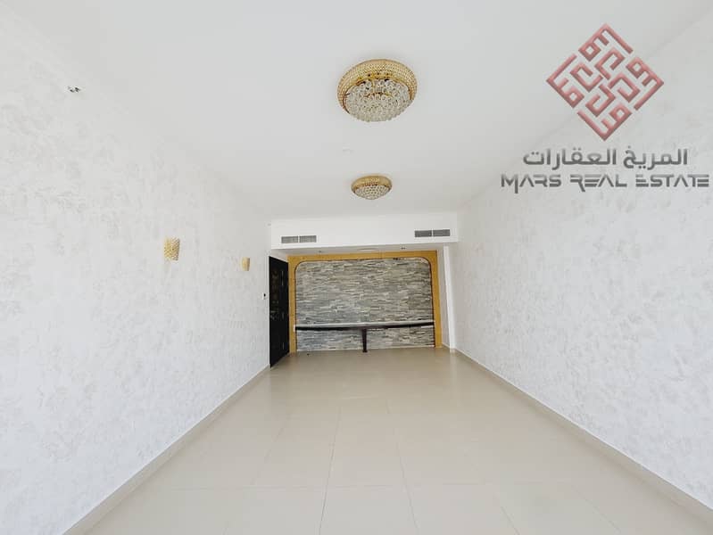 Квартира в Аль Маджаз，Аль Маджаз 3，Захрат Аль Мадаен Тауэр, 2 cпальни, 57999 AED - 8805959