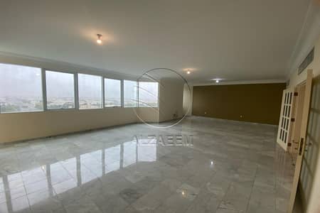 شقة 4 غرف نوم للايجار في الخالدية، أبوظبي - WhatsApp Image 2024-03-24 at 1.39. 47 PM (2). jpg