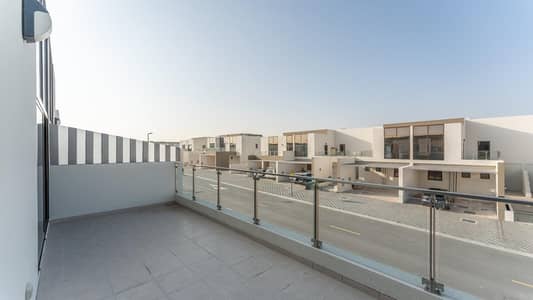 4 Bedroom Villa for Rent in Mohammed Bin Rashid City, Dubai - Middle Row | Back to Back | High Ceilings