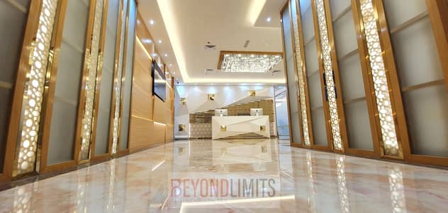 Office for Rent in Business Bay, Dubai - Spacious & Elegant Office | Direct from Owner